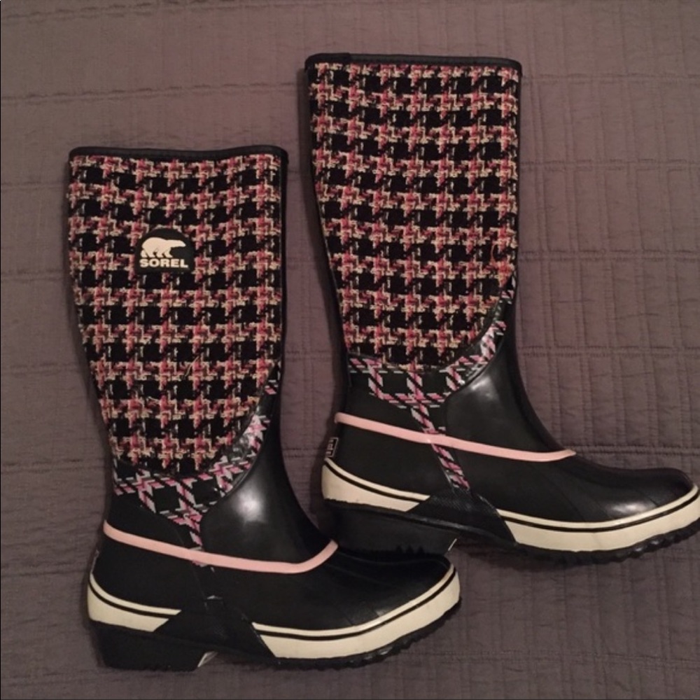 Sorel tall rain boots